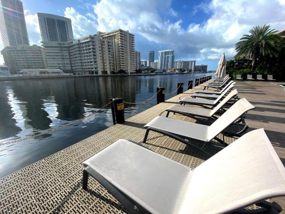 Miami Beach 1B/1B Incredible View Apartment With Kitchen Hallandale Beach Exterior foto