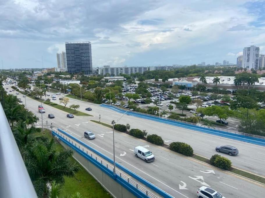 Miami Beach 1B/1B Incredible View Apartment With Kitchen Hallandale Beach Exterior foto